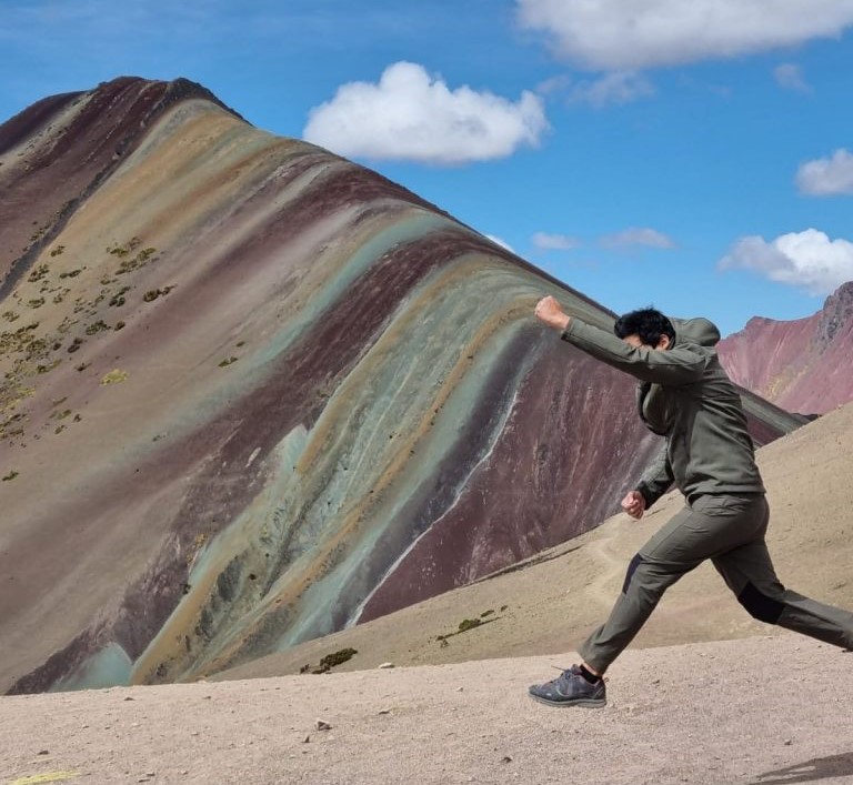 Montaña de colores